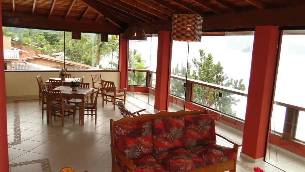 Pousada Casa Na Praia Убатуба Екстер'єр фото